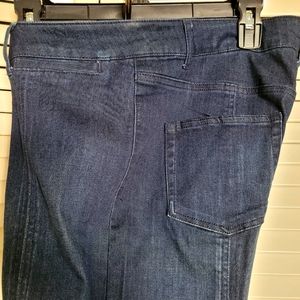 Intro ❤️ Love The Fit Sz. 10